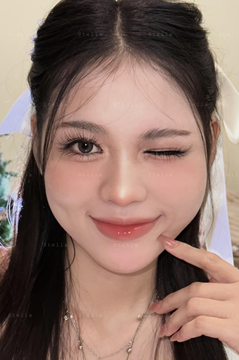 EYELASH